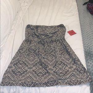 Mossimo Coverup Black and Tan